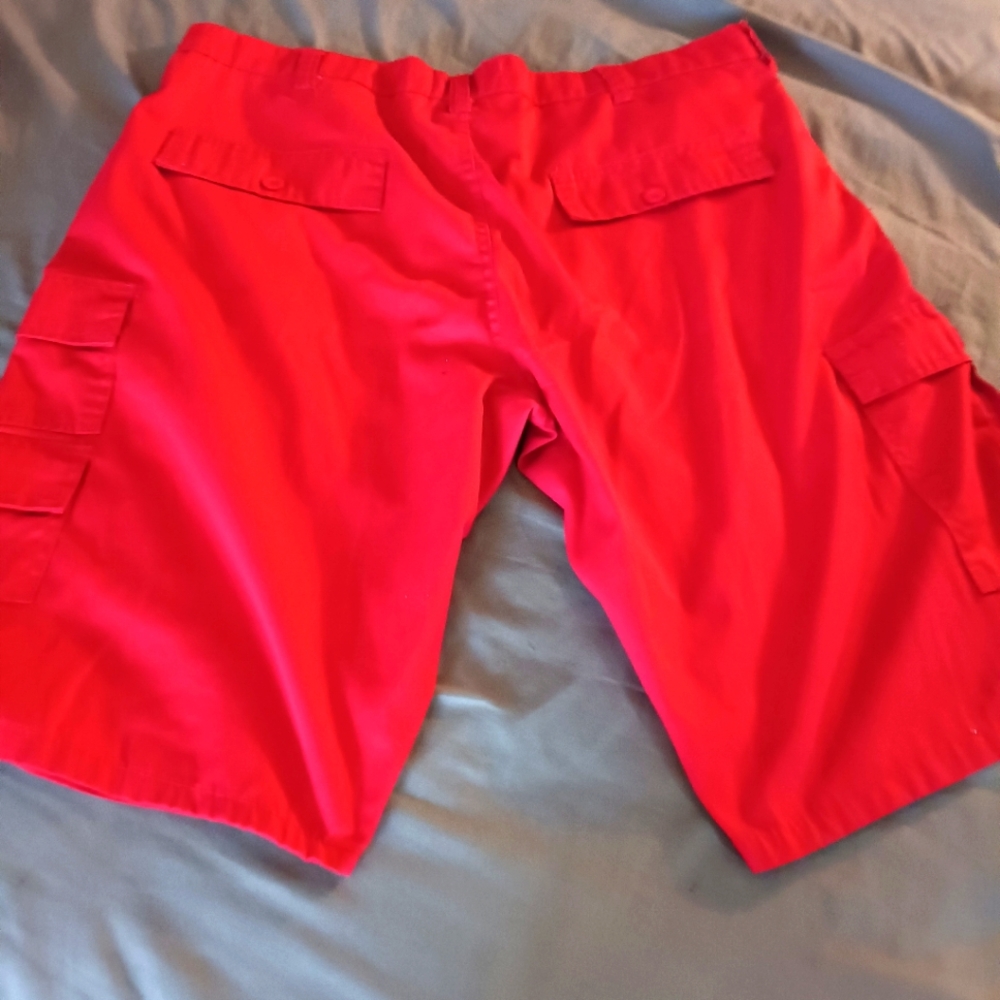 Sacred men's shorts size 44